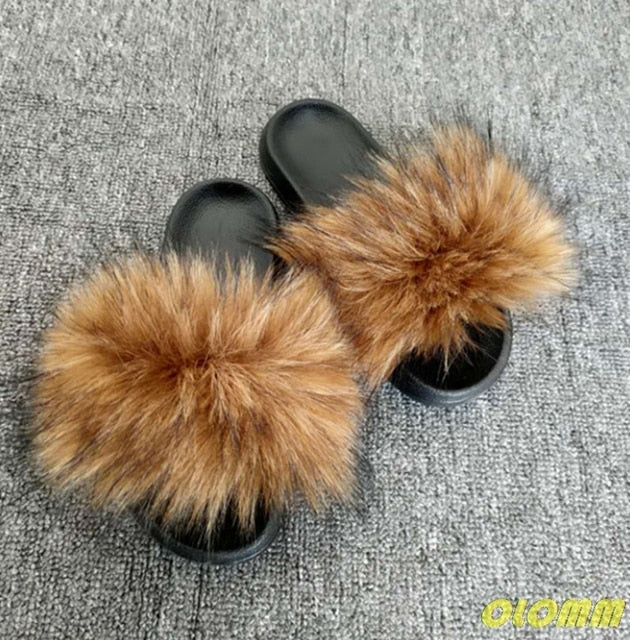 Wholesale  Women Real Fox Fur Slides Home fluffy Flat Sandals Female Cute Fluffy House Shoes Woman raccoon fur slides